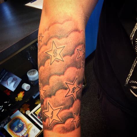 Depending on how dark you go, you can change the look of the clouds. . Tattoo filler stars